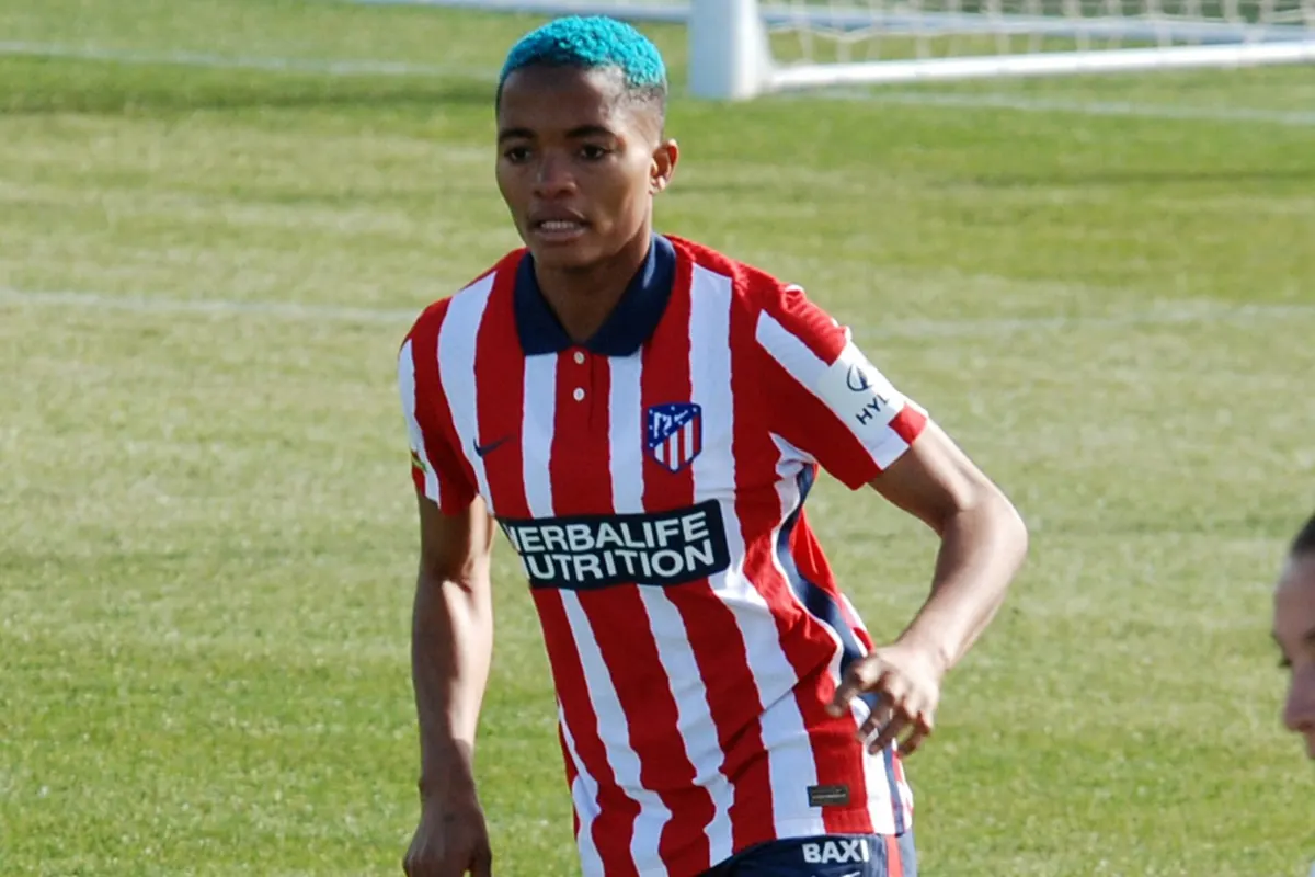 Rasheedat Ajibade of Atlético Madrid Femenino on the pitch during a match